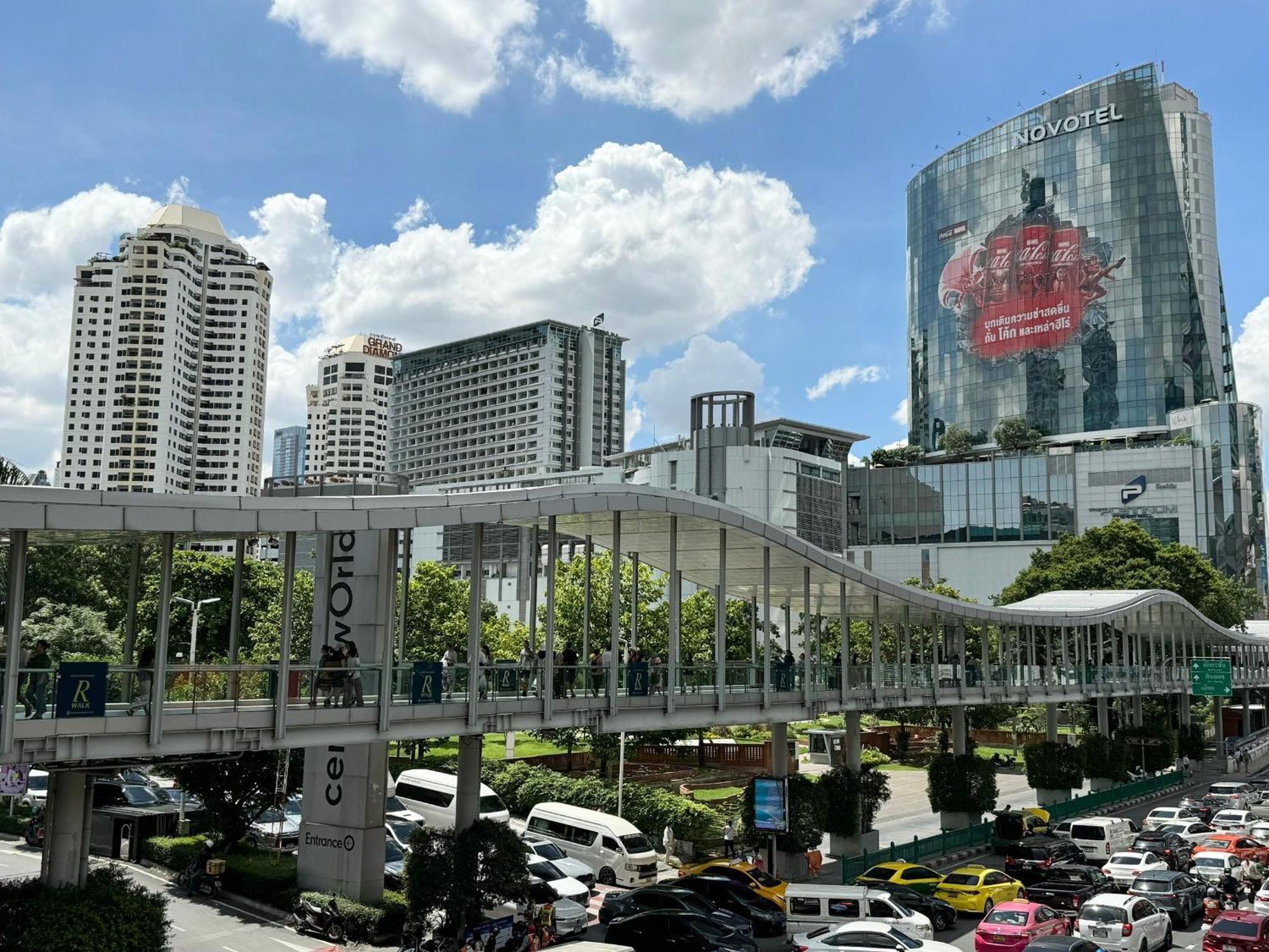 Grand Diamond Condominium Bangkok Exterior foto